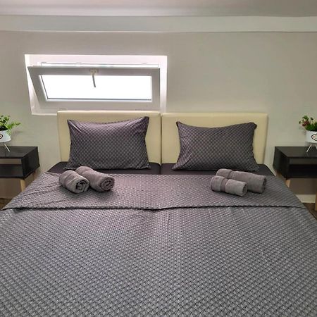 Guesthouse Ozegovic 贝尔格莱德 外观 照片