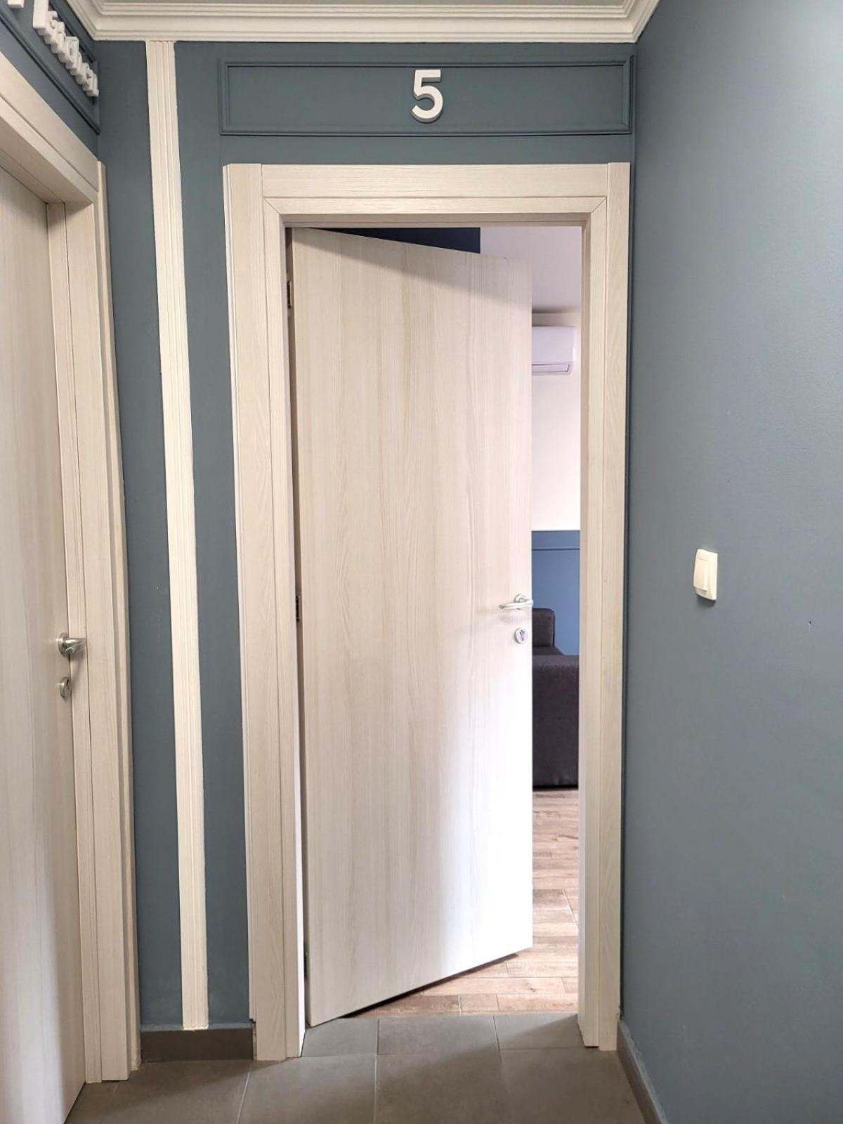 Guesthouse Ozegovic 贝尔格莱德 外观 照片