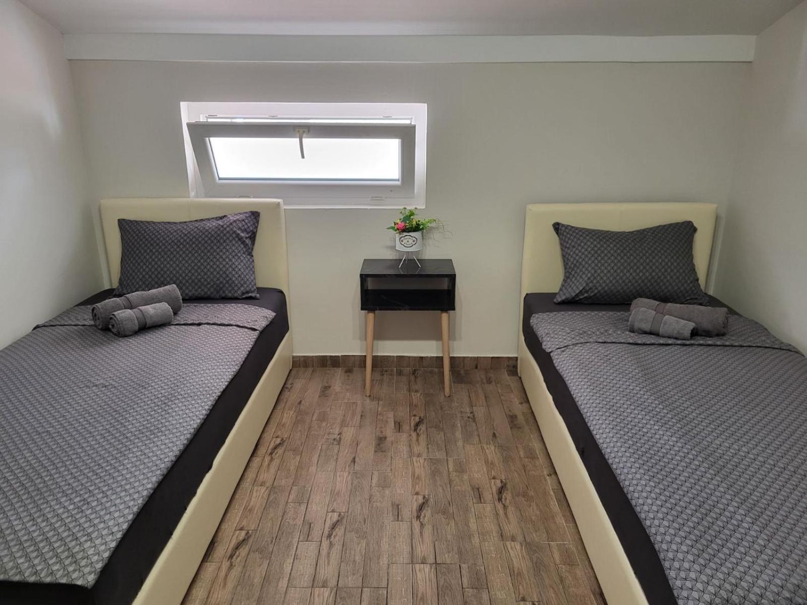 Guesthouse Ozegovic 贝尔格莱德 外观 照片